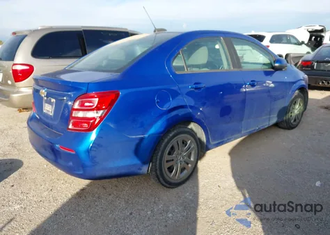 2020 Chevrolet Sonic Fwd Ls z USA, uszkodzony, nr VIN 1G1JB5SB9L4100260